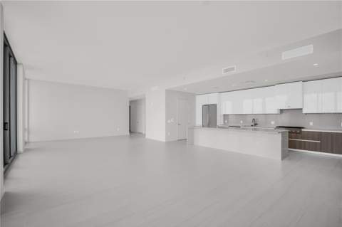 400 Central Avenue #4002, St Petersburg FL - photo 8 of 39