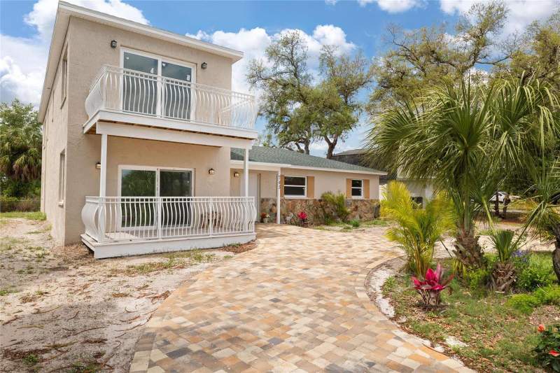 4 bedroom Single Family Residence at 743 Bayshore Drive, Fergusons Estates, Tarpon Springs — photo 3