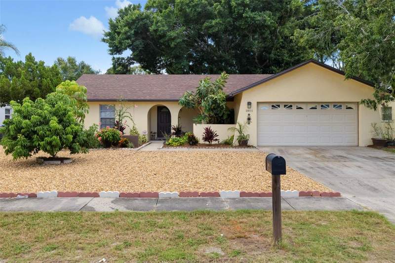 3 bedroom Single Family Residence at 3905 Sandpointe Drive, Sandpointe 3rd Add, Bradenton — photo 1