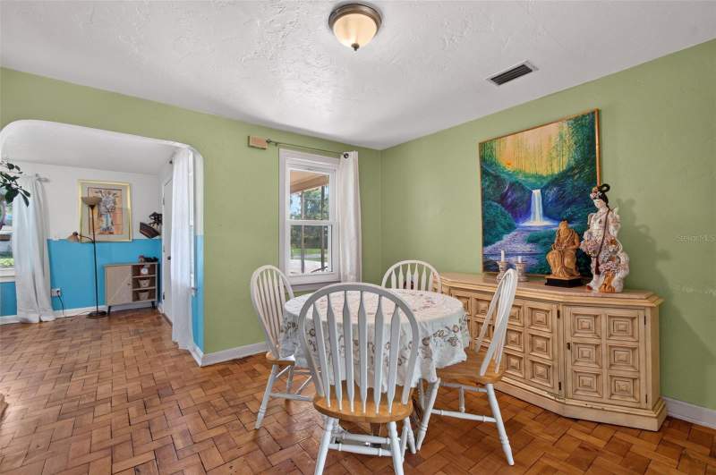 3 bedroom Single Family Residence at 715 NW 22nd Avenue, Gainesville Town Of Pine Park, Gainesville — photo 3