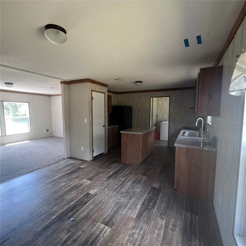 3 bedroom Manufactured Home at 9295 Richmond Road, Canaveral Acres 4, St Cloud — photo 3