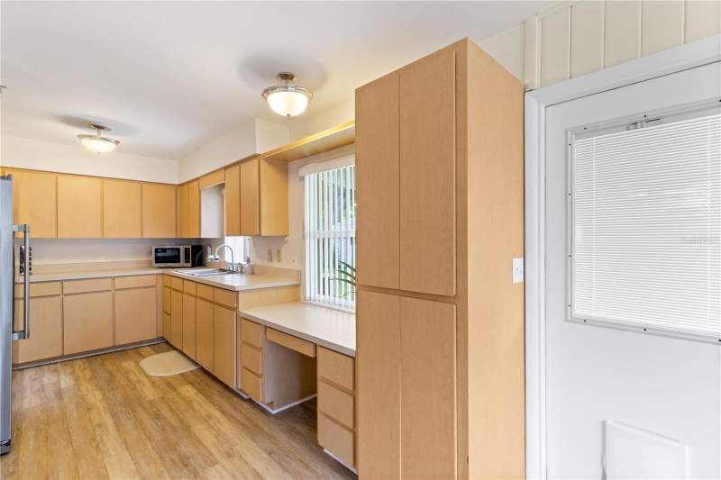 3 bedroom Single Family Residence at 3014 Venice Way, Edgewood Park, Lakeland — photo 5