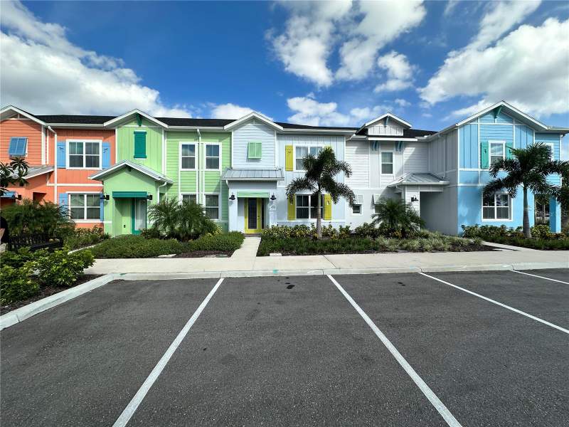 3 bedroom Townhouse at 2976 On The Rocks Point, Rolling Oaks Ph 7, Kissimmee — photo 2