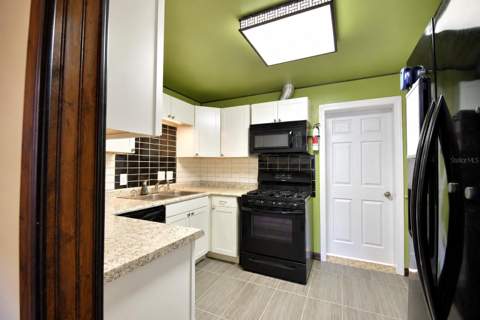 932 Hart Street, Lake Wales FL - photo 15 of 46