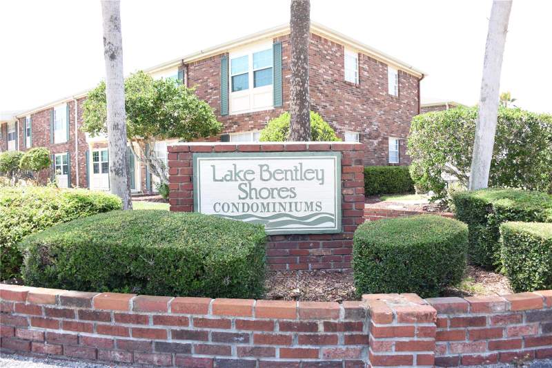 2 bedroom Condominium at 1920 E EDGEWOOD DRIVE #A8, LAKE BENTLEY SHORES CONDO PH 01, LAKELAND — photo 1