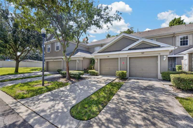Townhomes At Sabal Pointe