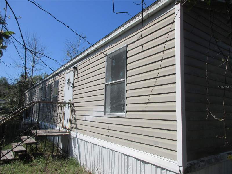 4 bedroom Manufactured Home at 18601 SE 24th Lane, East Marion Estate, Ocklawaha — photo 3