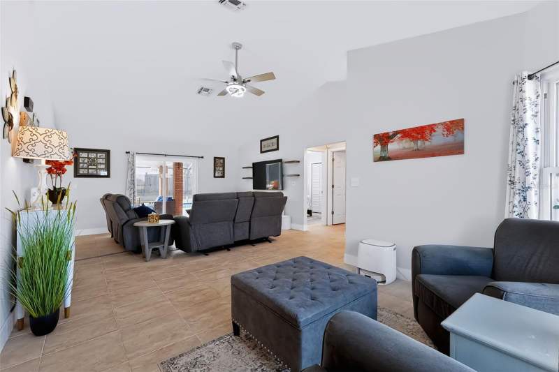 3 bedroom Single Family Residence at 11080 Marquette Street, Spring Hill, Spring Hill — photo 5