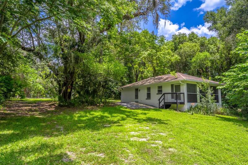 2 bedroom Single Family Residence at 497 W Beresford Road, Armstrong/Stone-Adelle, Deland — photo 3