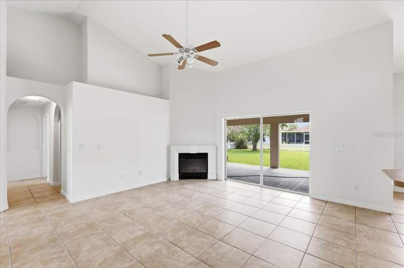 4 bedroom Single Family Residence at 4303 Shoshone Court, Indian Lakes Ph 3, St Cloud — photo 4