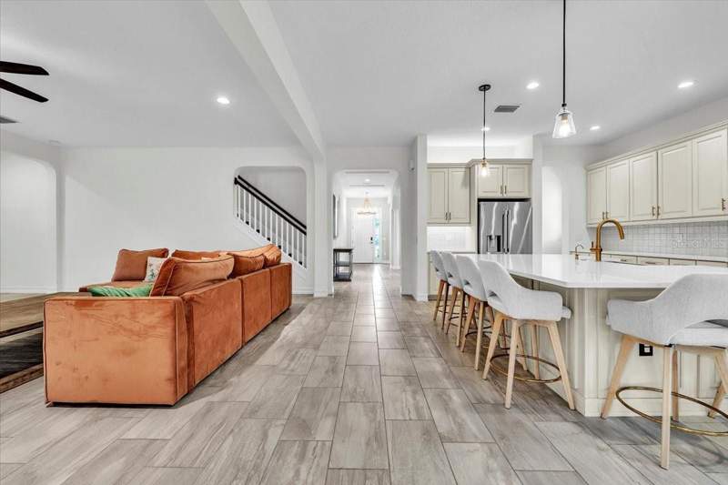 5 bedroom Single Family Residence at 17923 Barn Close Drive, Cordoba Ranch, Lutz — photo 5
