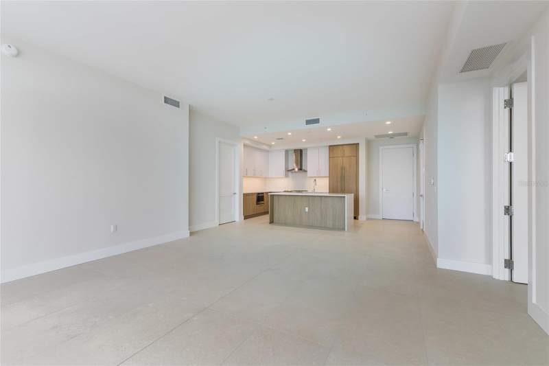 2 bedroom Condominium at 275 1st Avenue #3908, Art House Condo, St Petersburg — photo 5