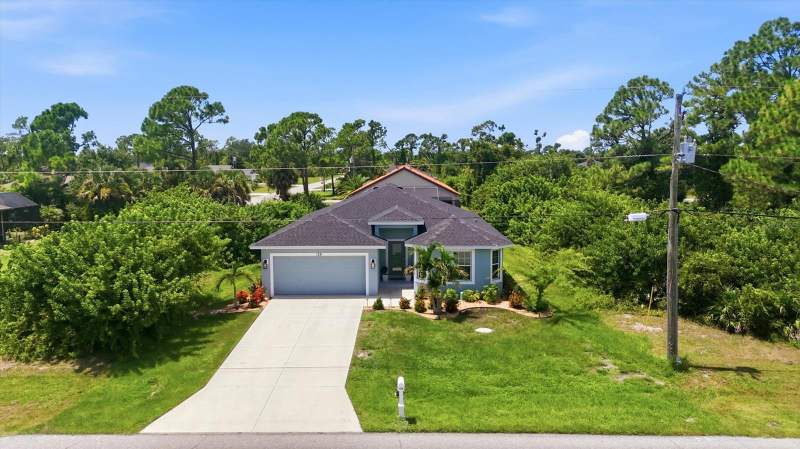 3 bedroom Single Family Residence at 128 David Boulevard, Rotonda Lakes, Rotonda West — photo 2