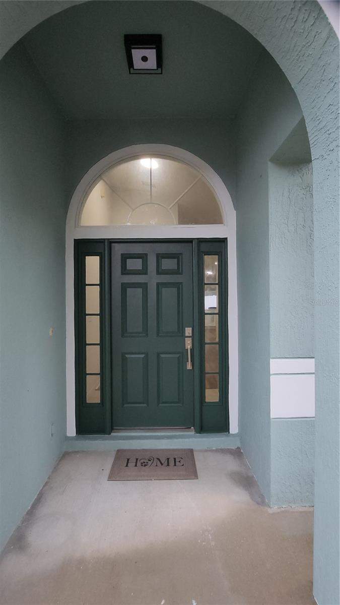 3 bedroom Single Family Residence at 127 Aberdeen Street, Estates Lake St Charles, Davenport — photo 2