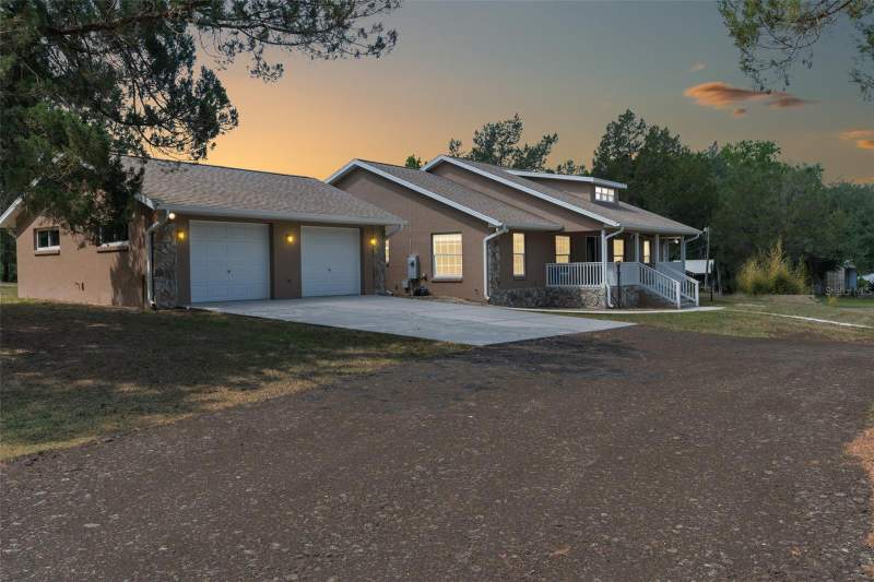 3 bedroom Single Family Residence at 9986 E New Hope Court, Floral City, Floral City — photo 2