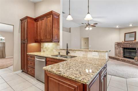 14433 Linden Drive, Spring Hill FL - photo 19 of 75