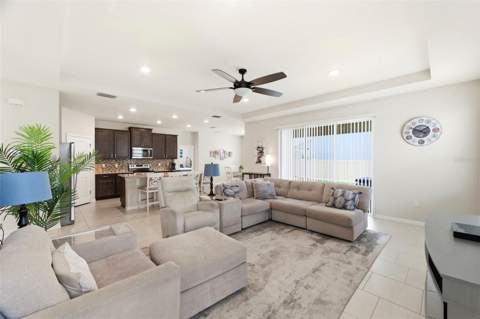 10403 Laxer Cay Loop, San Antonio FL - photo 6 of 64