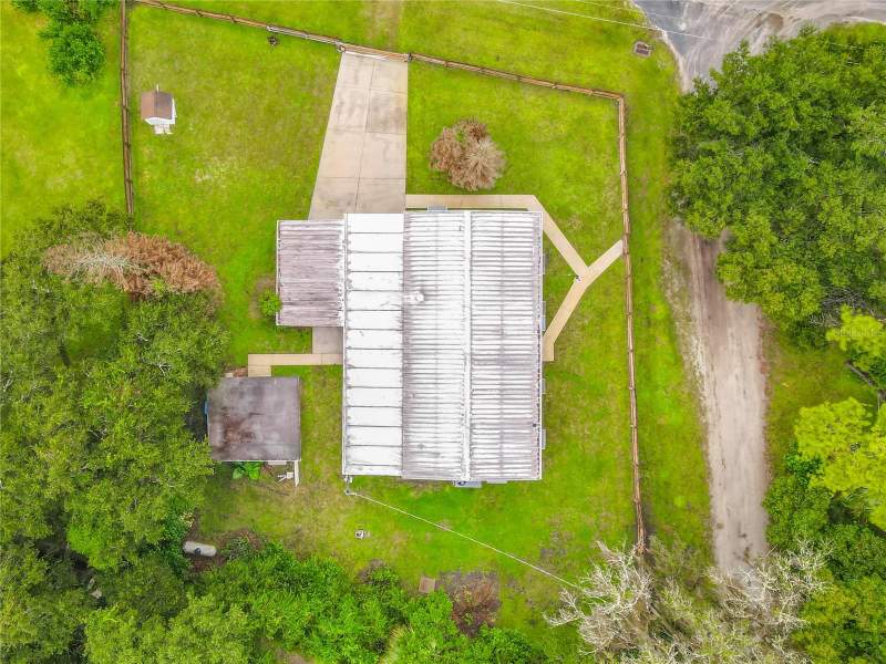 3 bedroom Manufactured Home at 2149 Edgewater Canal Road, New Smyrna Beach, New Smyrna Beach — photo 5