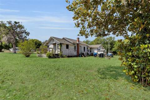 5223 Eagles Nest Road, Fruitland Park FL - photo 17 of 41