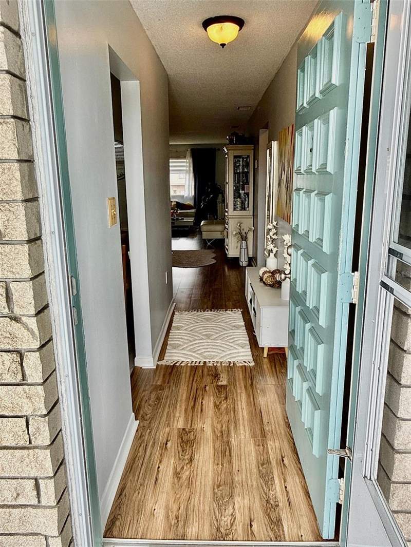 1 bedroom Condominium at 5357 81st Street #15, Paradise Shores, St Petersburg — photo 5