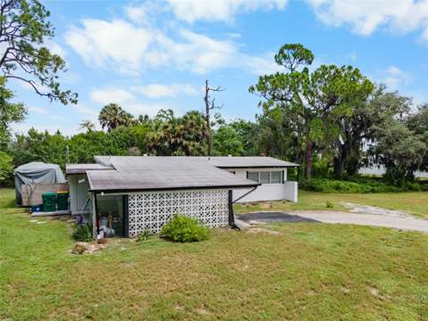 340 Timbruce Lane, Port Charlotte FL - photo 21 of 34