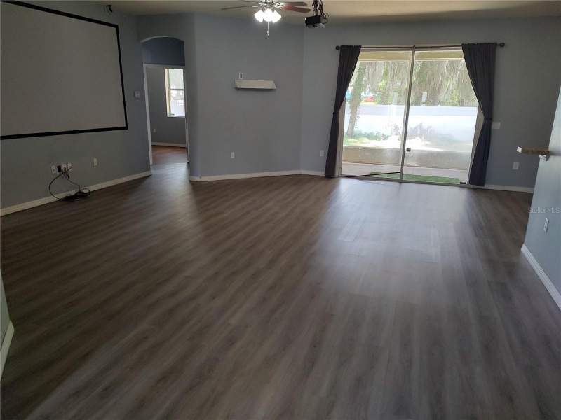 4 bedroom Single Family Residence at 3114 NE 24th Place, Raven Glen Un 02, Ocala — photo 2