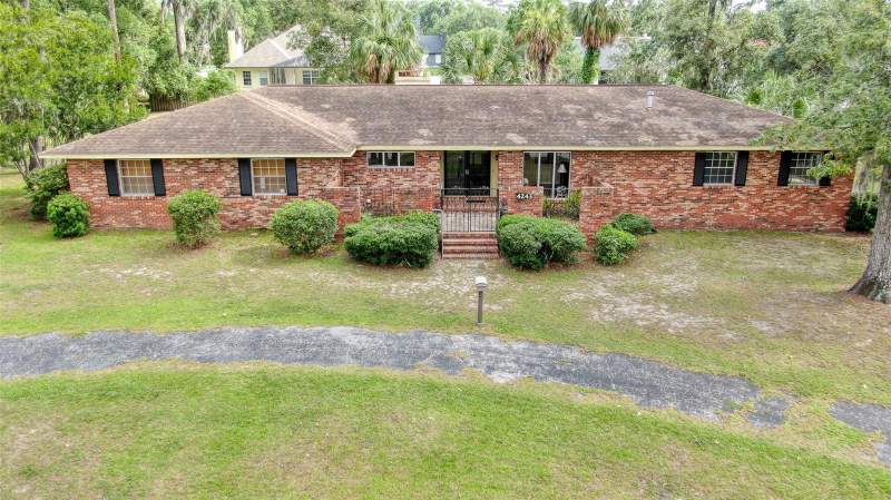 4 bedroom Single Family Residence at 4243 SE 8th Street, Pine Hill Acres, Ocala — photo 2