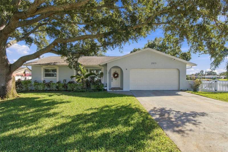 3 bedroom Single Family Residence at 2971 St Croix Drive, Salls Lake Park 3rd Add, Clearwater — photo 2