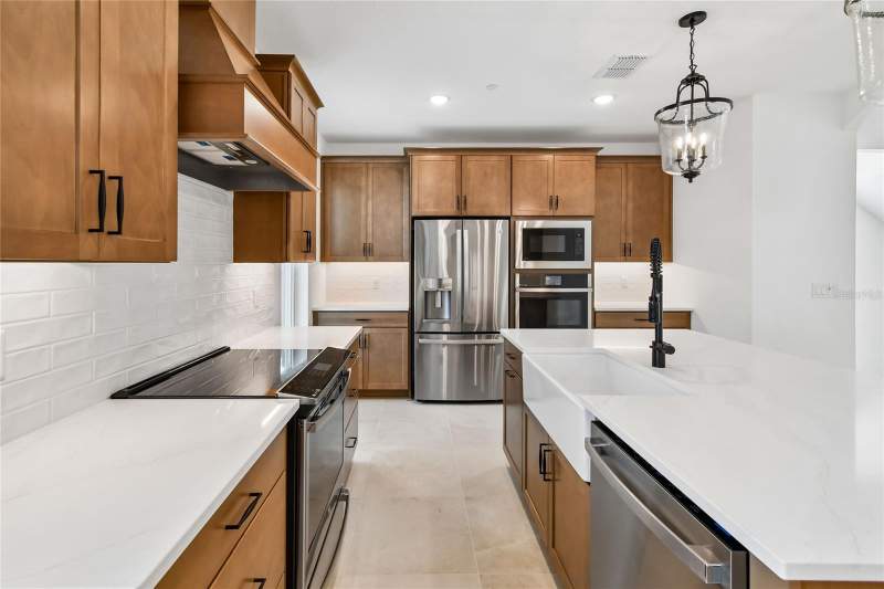 4 bedroom Townhouse at 194 PASQUALA, TOWNES AT NORTHLAKE, OVIEDO — photo 4