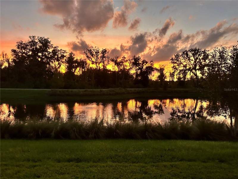 4 bedroom Single Family Residence at 4398 Pezzullo Circle, Villages/Southern Oaks Un 129, The Villages — photo 4