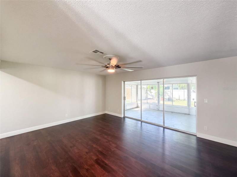 3 bedroom Single Family Residence at 2645 Roy Hanna Drive, Stephenson Manor, St Petersburg — photo 3