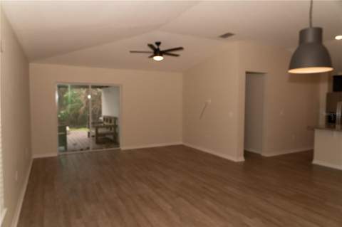 4637 Glencrest Loop, St Cloud FL - photo 16 of 39