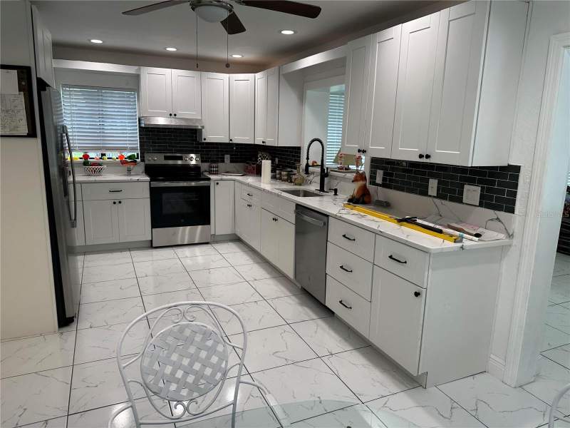 4 bedroom Single Family Residence at 17067 NW Gainesville Road, Reddick, Reddick — photo 3