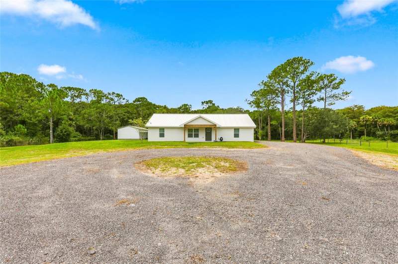 3 bedroom Single Family Residence at 1315 NE 342nd Trail, Lake Montaza Estates Sec Four, Okeechobee — photo 3