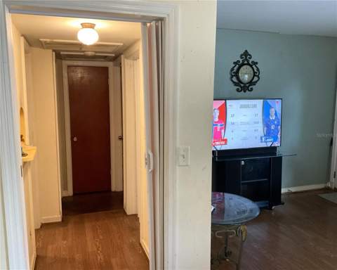 416 Crabtree Avenue, Orlando FL - photo 12 of 22