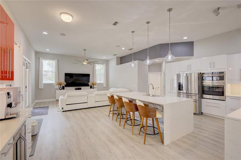 4 bedroom Single Family Residence at 2407 Foliage Oak Terrace, Live Oak Reserve Unit Two, Oviedo — photo 4