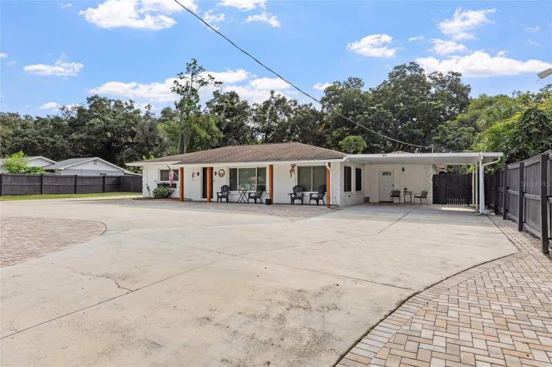 7 bedroom Single Family Residence at 16903 Hanna Road, Unplatted, Lutz — photo 4