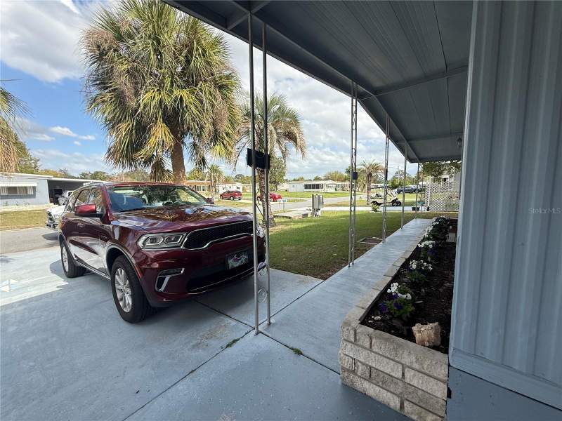 2 bedroom Mobile Home at 7441 Fairlane Avenue, High Point Mh Sub, Brooksville — photo 3