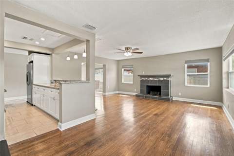 5441 113th Street, Seminole FL - photo 10 of 47
