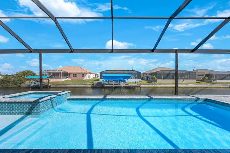 4 bedroom Single Family Residence at 1925 NW 34th Place, Cape Coral, Cape Coral — photo 4