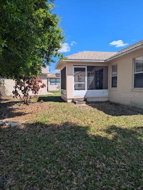 108 Twin Lake Circle, Umatilla FL - photo 6 of 47