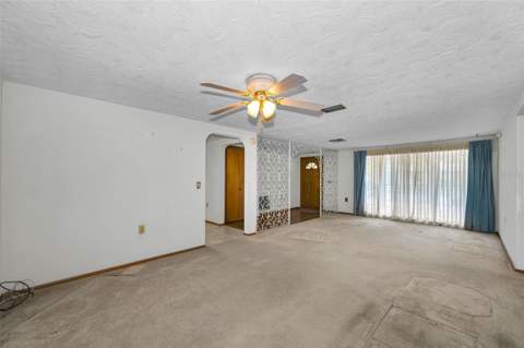 5834 Embay Avenue, New Port Richey FL - photo 19 of 55