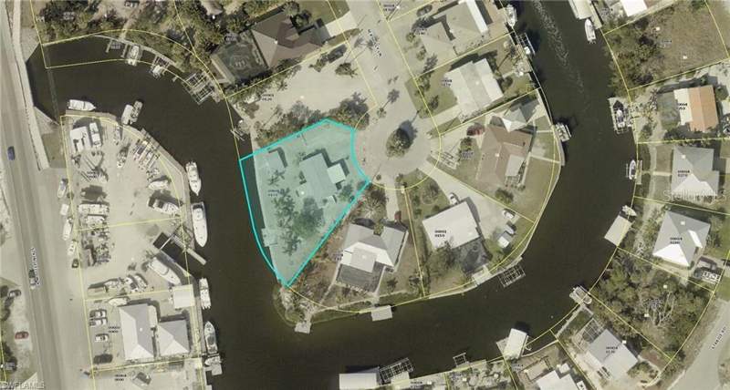 2 bedroom Single Family Residence at 3435 Sea Holly Lane, St Jude Harbors, St James City — photo 3