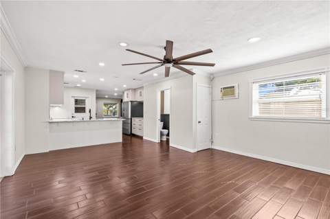 844 87th Avenue, St Petersburg FL - photo 12 of 44