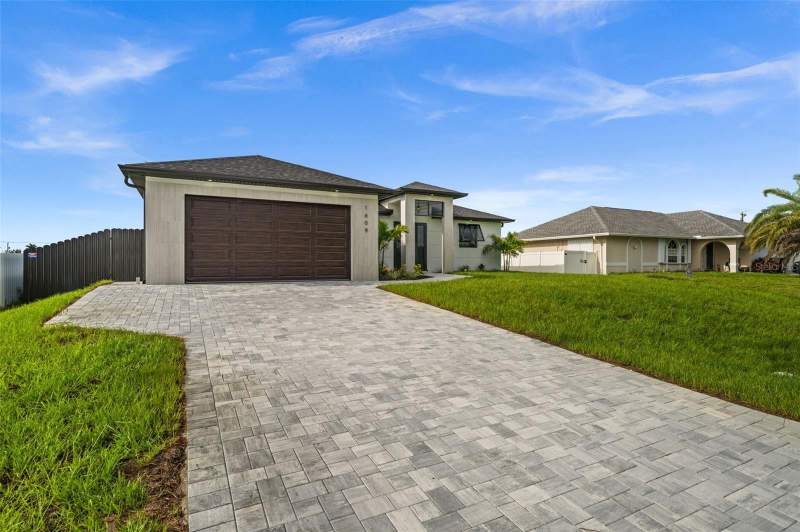 3 bedroom Single Family Residence at 1609 NW 16th Terrace, Cape Coral, Cape Coral — photo 3