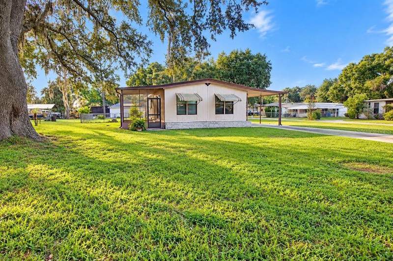 2 bedroom Manufactured Home at 8962 Jericho Court, Mount Olive Heights, Polk City — photo 2