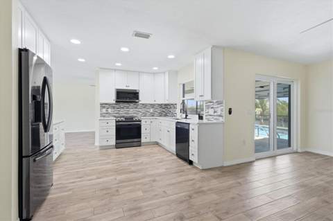 12383 Quinlan Avenue, Port Charlotte FL - photo 19 of 40