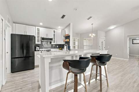 11415 Walden Loop, Parrish FL - photo 15 of 35