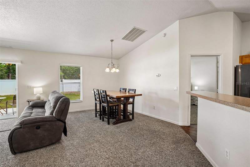 4 bedroom Single Family Residence at 15266 SW 44th Terrace, Marion Oaks Un 01, Ocala — photo 5