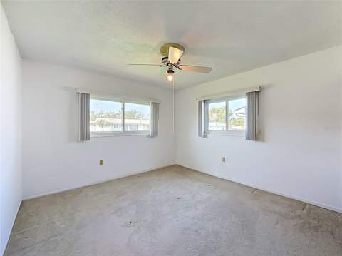 13225 Country Club Drive, Tavares FL - photo 23 of 60